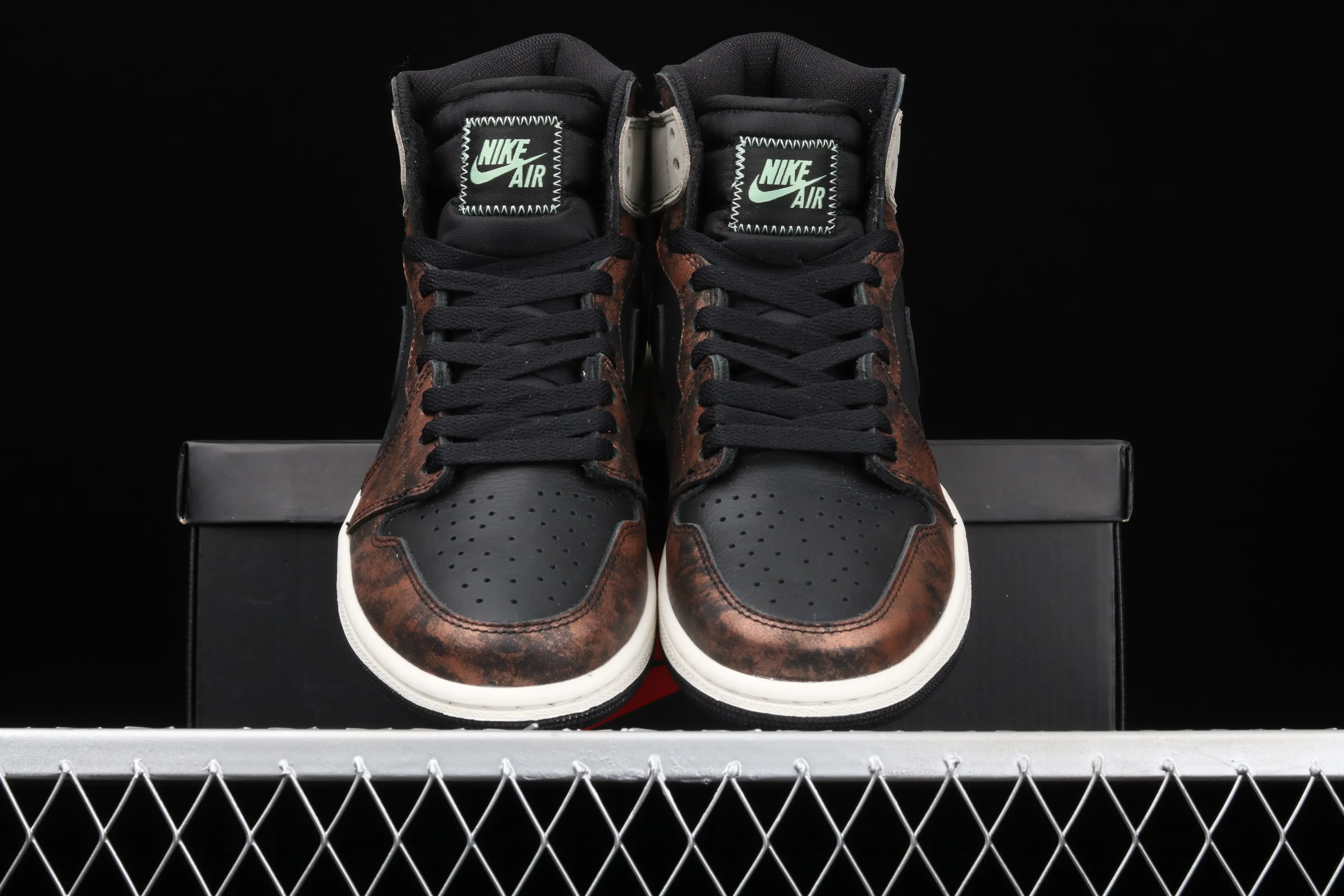 All categories Air Jordan Jordan series basketball shoes Air Jordan 1 High X version Air Jordan 1 High OG "Rust Shadow" AJ1 Joe 1 Bronze Brown 555088-033